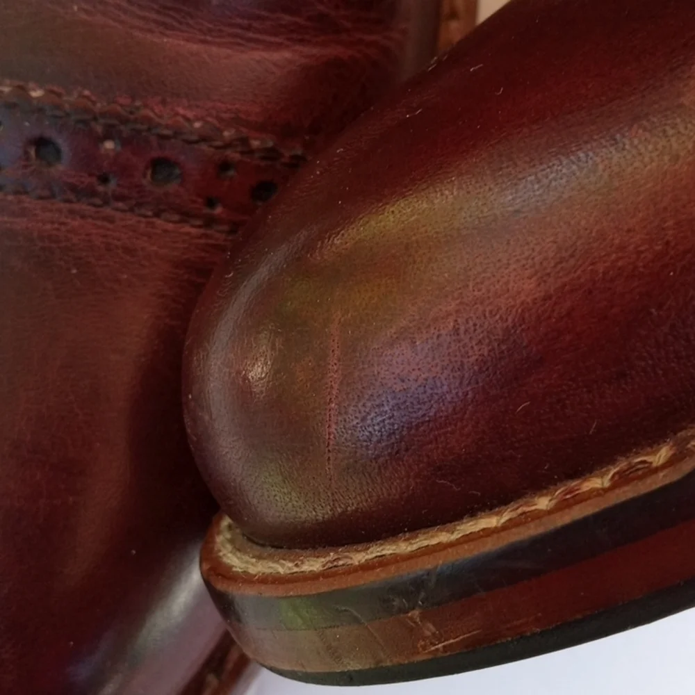 Aston Grey Men's leather Oxfords, 9.5,  Burgundy Brown, Pre-owned